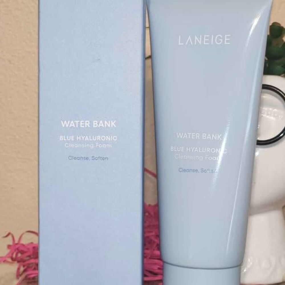 Laneige water bank blue hyaluronic  cleansing foam msrp $30